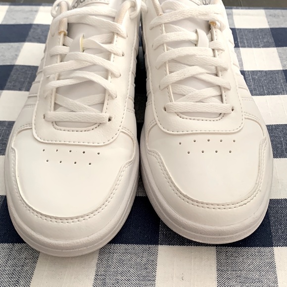 Adidas Neo Adidas Womens Hoops 2.0 Cloud White/Grey Badsketball Shoe Low - Picture 7 of 16